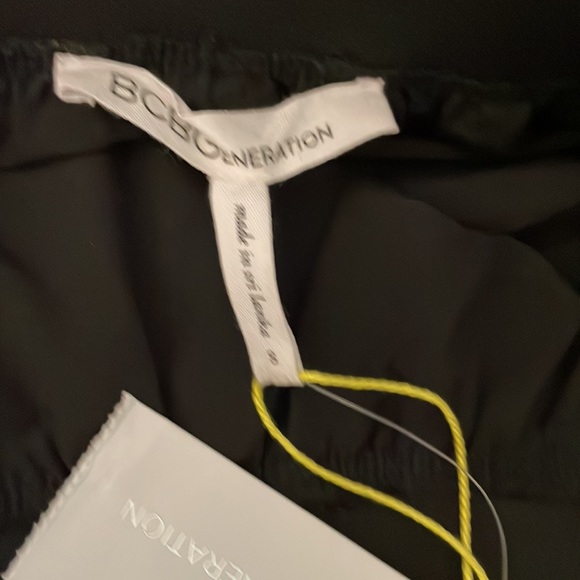 BCBGeneration A-Line Skirt Sz S - Picture 5 of 5